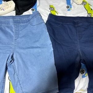 Casual denim pull on shorts